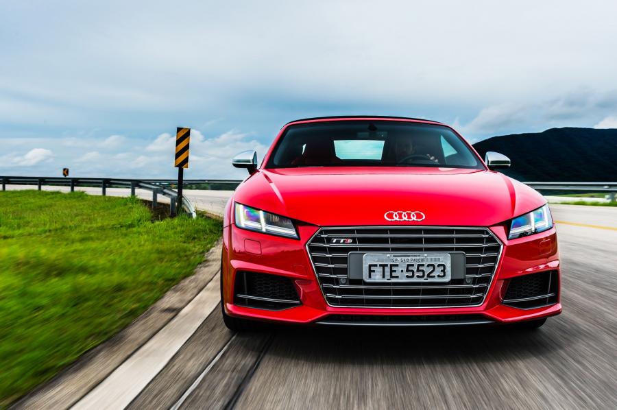  Audi TTS Roadster (8S) 2016 года  (LA) (фото 14 из 27)
